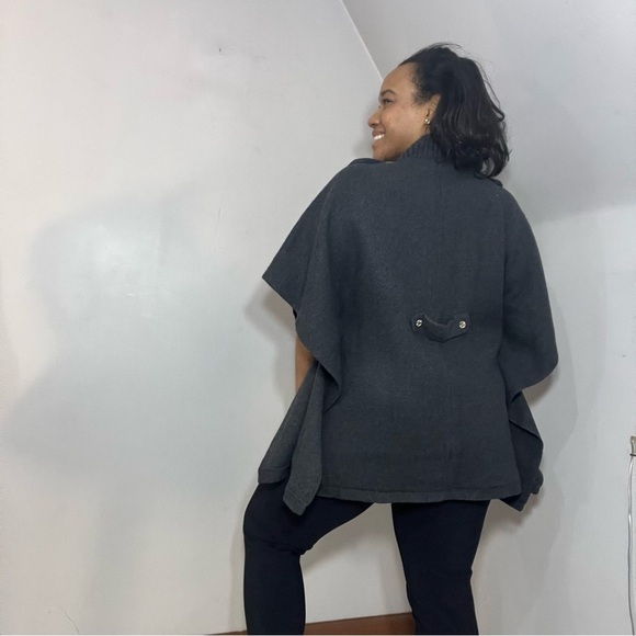 WHBM Dark Neutral Zip Up Cardigan Sweater Knit Cape Lagenlook Scandi Cozy Small - Picture 5 of 17